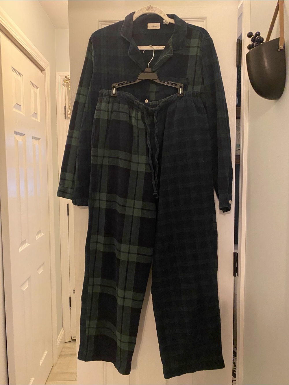 L.L. Bean Women’s Large Scotch Plaid Flannel Pajama Set Black Watch Tartan Cozy